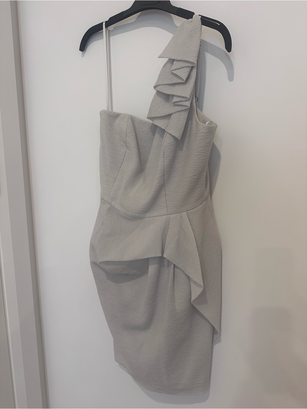 BCBG Maxazria One-Shoulder Ruffle Cocktail Dress in Silver
